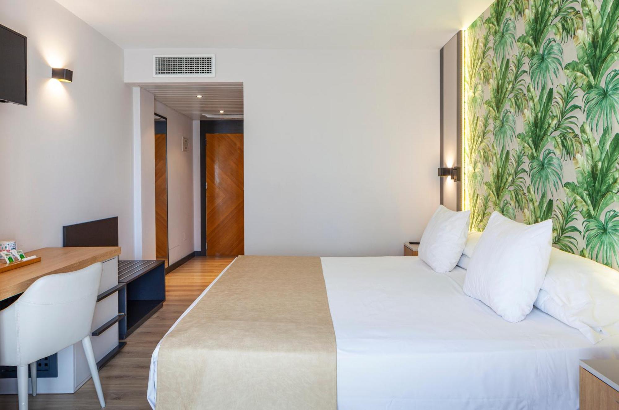Hotel La Laguna Spa & Golf Torrevieja Bagian luar foto